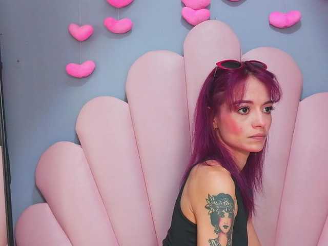 LUCYMILLER live cam on BongaCams