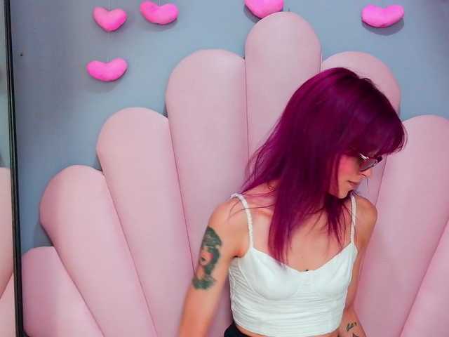 LUCYMILLER live cam on BongaCams