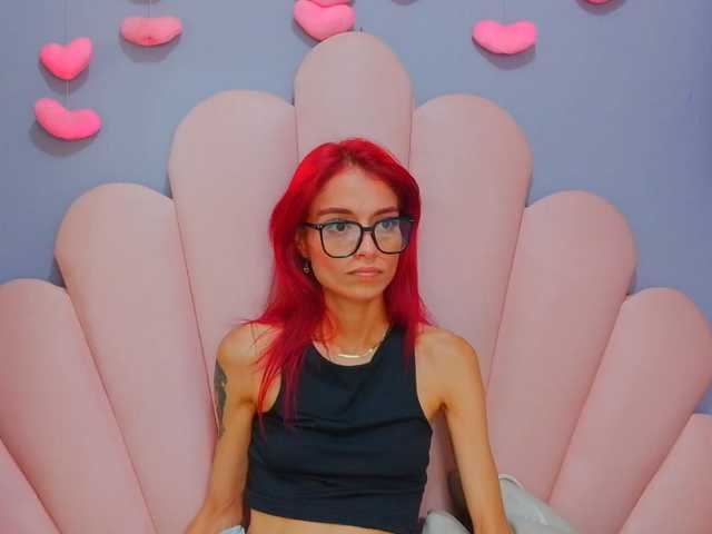 LUCYMILLER live cam on BongaCams