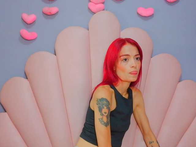 LUCYMILLER live cam on BongaCams