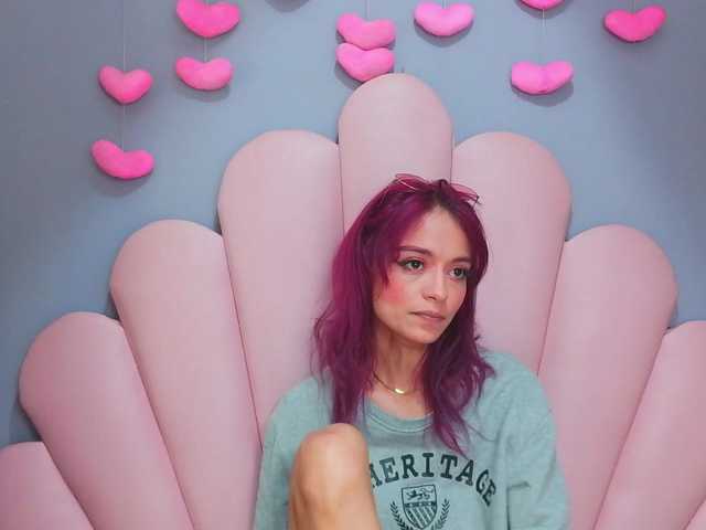 LUCYMILLER live cam on BongaCams