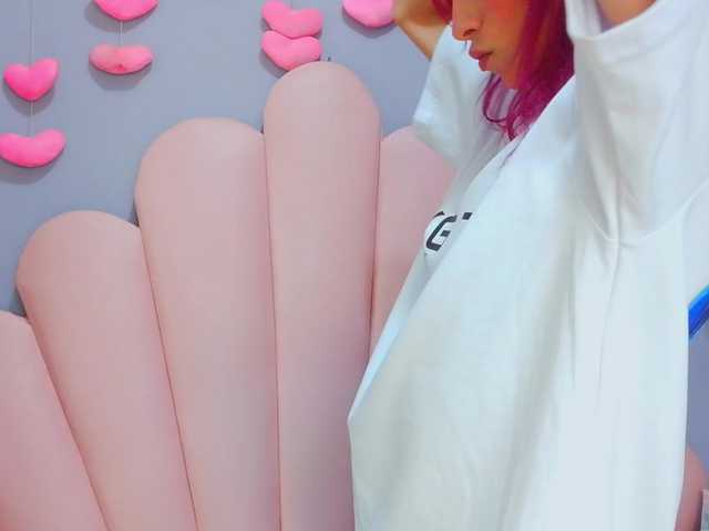 LUCYMILLER live cam on BongaCams