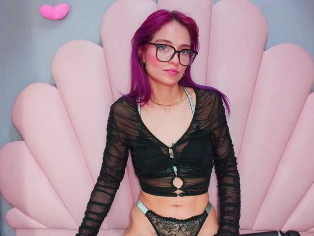 lucymiller live sex show