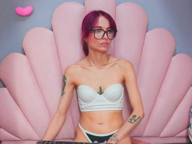 LUCYMILLER live webcam show