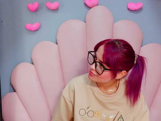 LUCYMILLER live cam on BongaCams