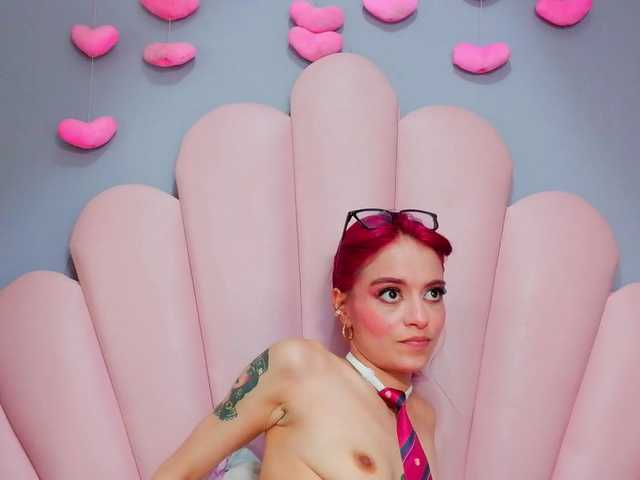LUCYMILLER live cam on BongaCams