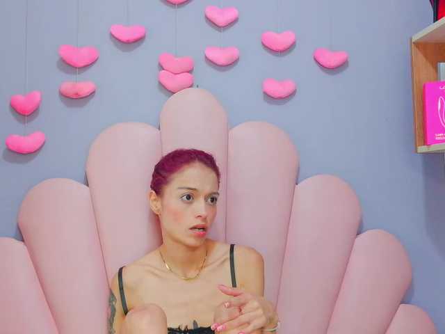 LUCYMILLER live cam on BongaCams