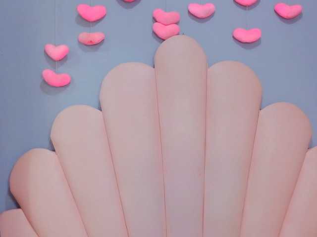 LUCYMILLER live cam on BongaCams