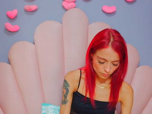 LUCYMILLER live cam on BongaCams