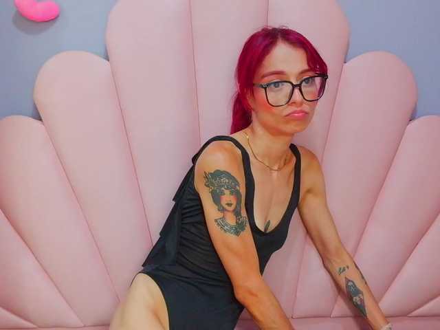 LUCYMILLER live cam on BongaCams