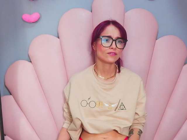 LUCYMILLER live cam on BongaCams