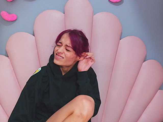 LUCYMILLER live cam on BongaCams
