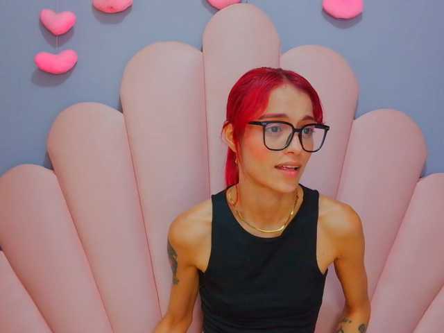 LUCYMILLER live cam on BongaCams