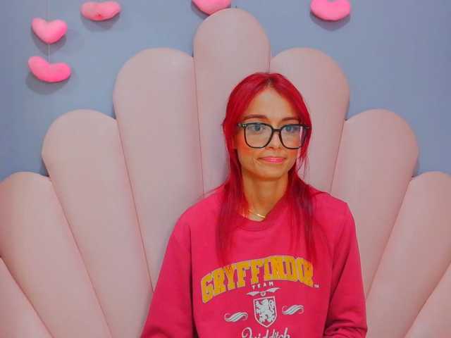 LUCYMILLER live cam on BongaCams