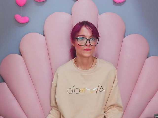 LUCYMILLER live cam on BongaCams