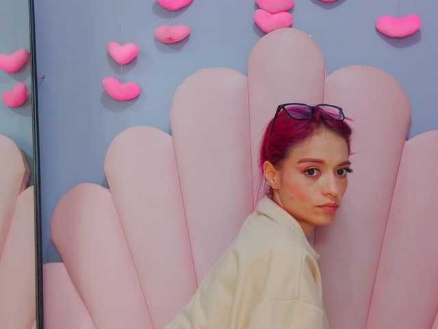 LUCYMILLER live cam on BongaCams