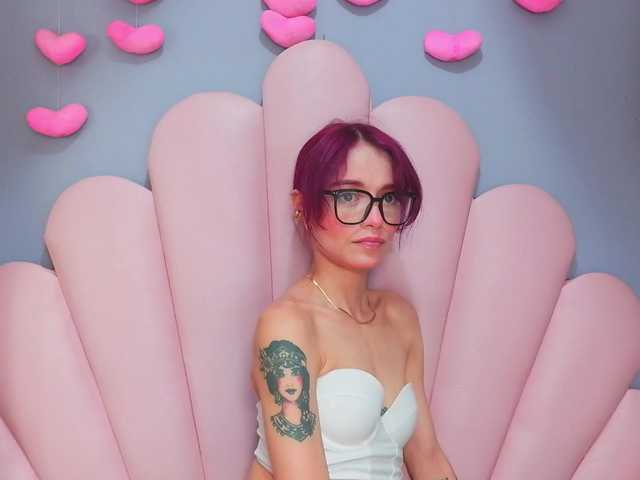 LUCYMILLER live webcam show