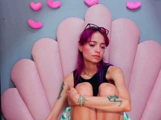 LUCYMILLER live cam on BongaCams