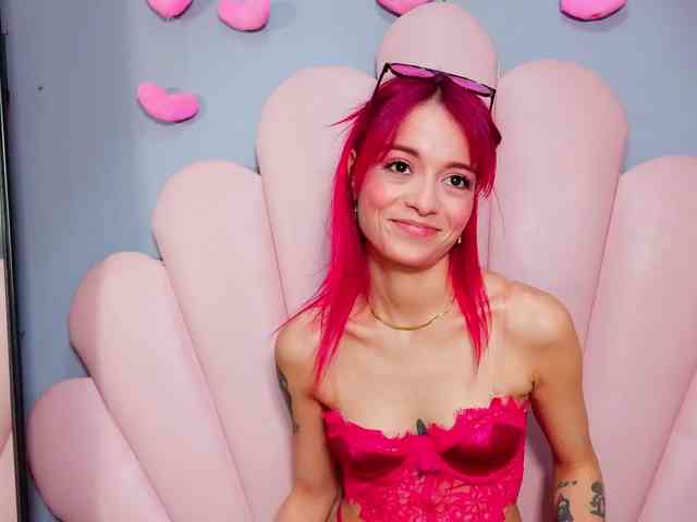 LUCY_MILLER