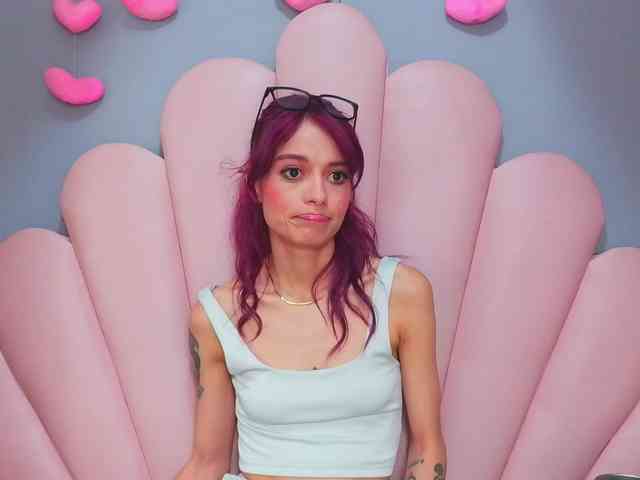 Modelo: LUCY_MILLER