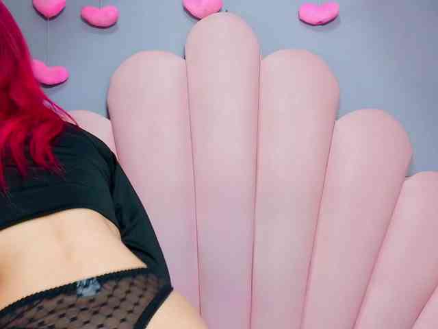 LUCY_MILLER webcam
