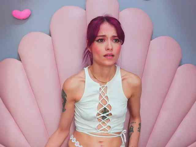 Modelo: LUCY_MILLER