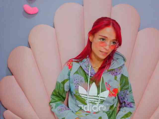 LUCY_MILLER webcam
