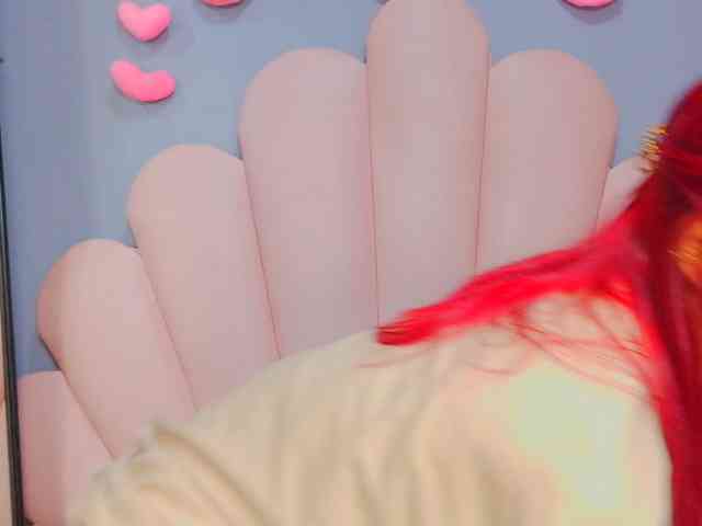 LUCY_MILLER webcam