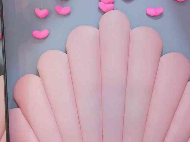 LUCY_MILLER