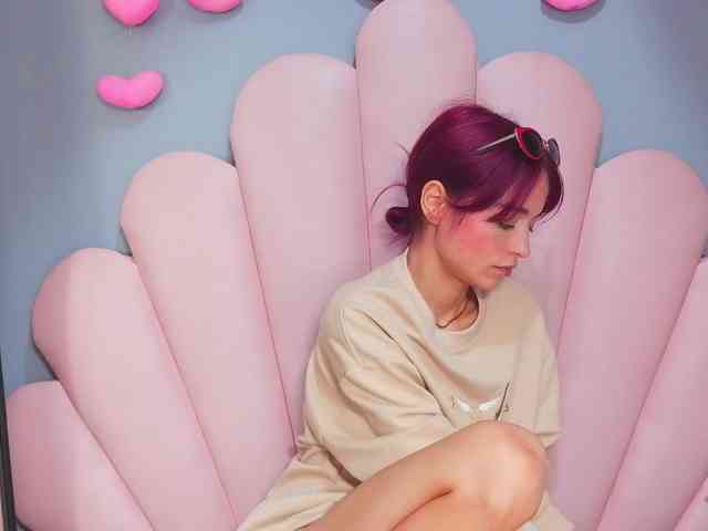 LUCY_MILLER