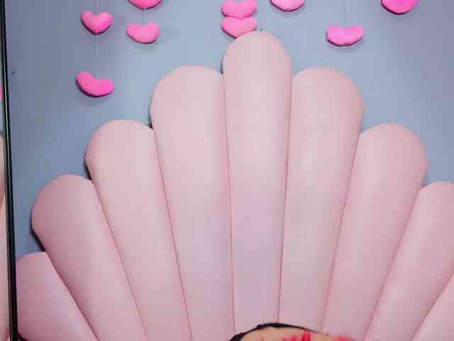 LUCY_MILLER
