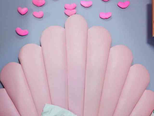 LUCY_MILLER