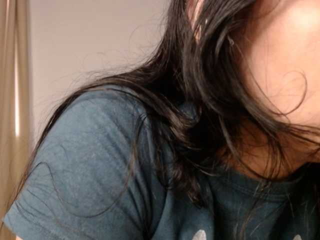 Abigailstone69 live cam on BongaCams