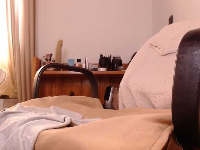 Abigailstone69 live cam on BongaCams