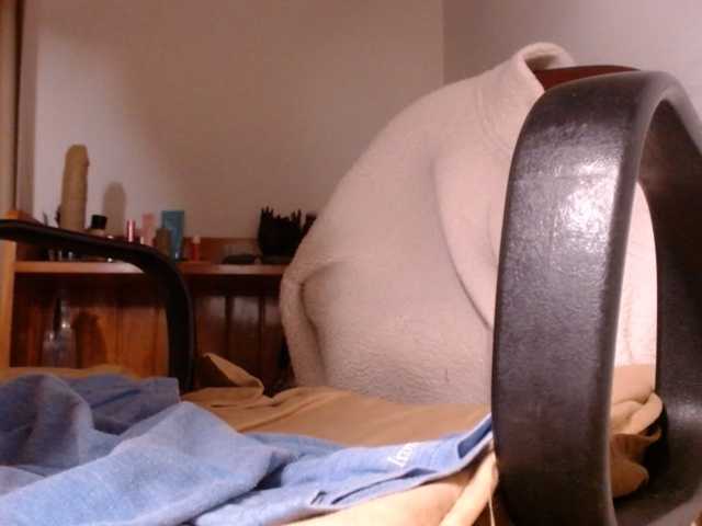 Abigailstone69 live cam on BongaCams