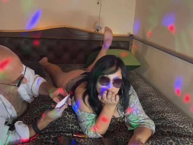 StellarTeam live cam on BongaCams