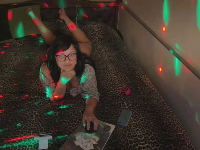 StellarTeam, 43 y/o - Live Cam on BongaCams