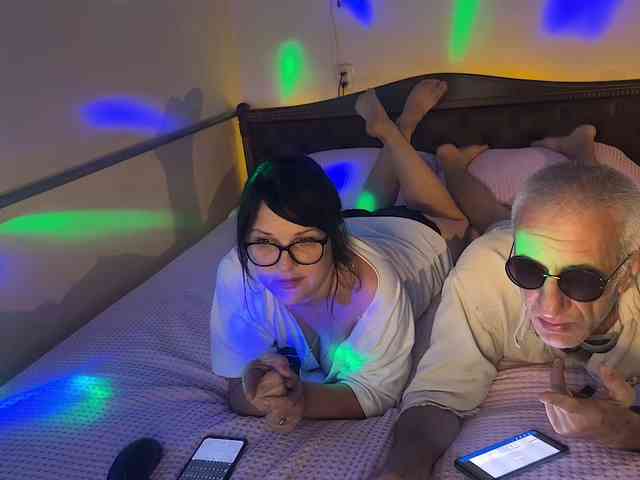 モデル: StellarTeam