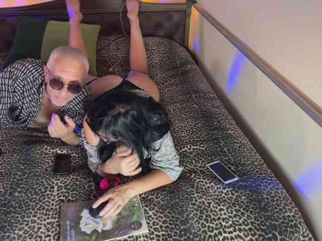 モデル: StellarTeam