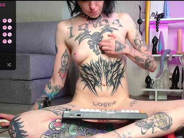 ArinaTheKink webcam