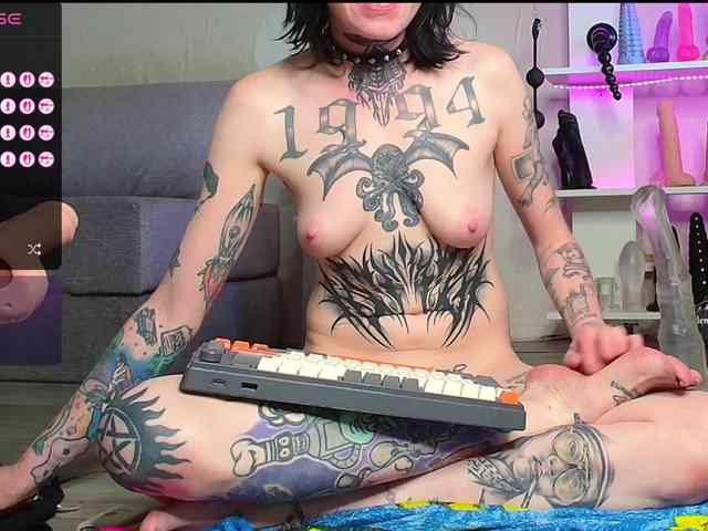 ArinaTheKink webcam
