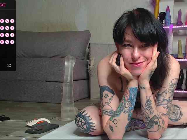ArinaTheKink webcam