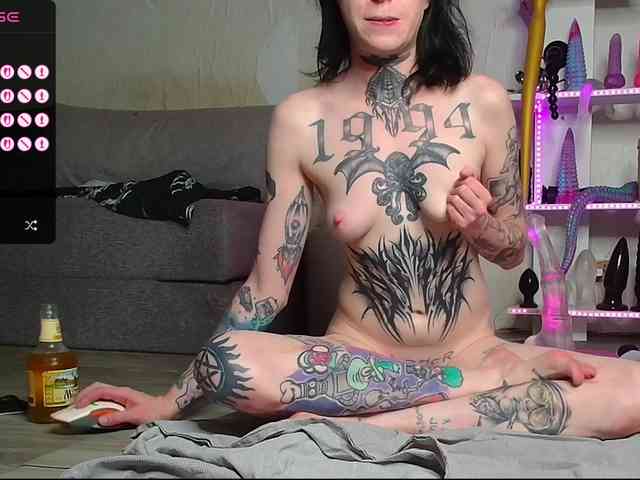 ArinaTheKink webcam