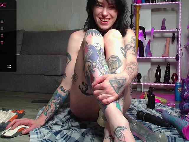 ArinaTheKink webcam