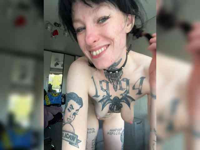 ArinaTheKink webcam