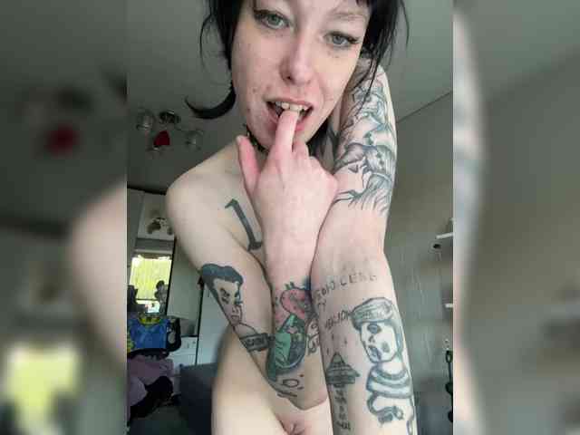 ArinaTheKink webcam