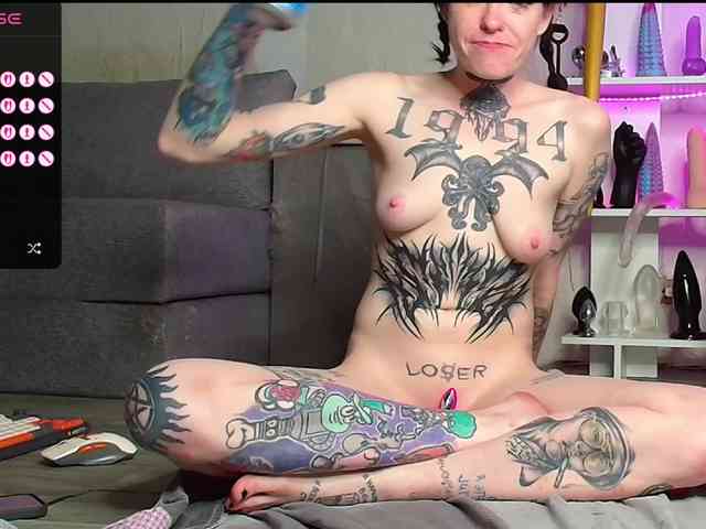 ArinaTheKink webcam