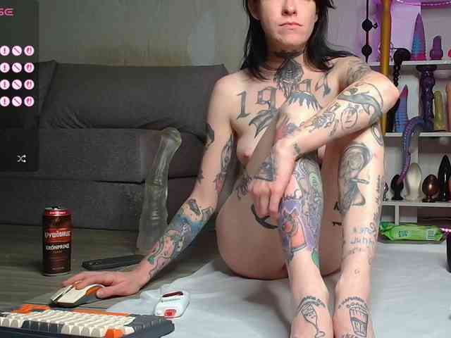 ArinaTheKink webcam