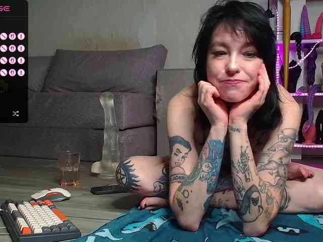 ArinaTheKink webcam