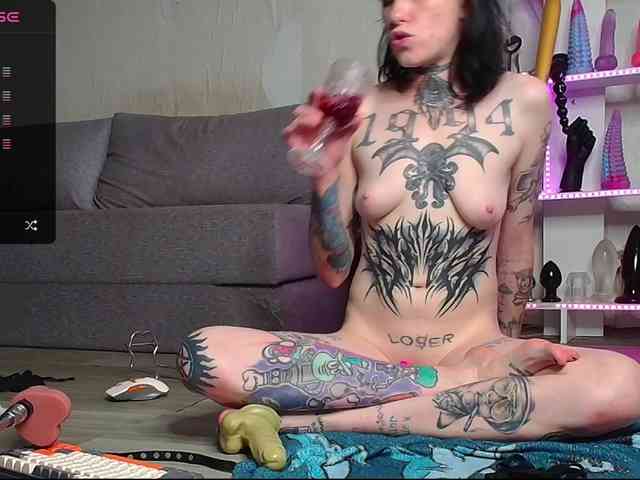ArinaTheKink webcam